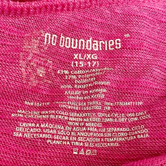 NO BOUNDARIES textured long sleeve tee. Rib knit cuff and hem. Size XL Jr. - Picture 6 of 6